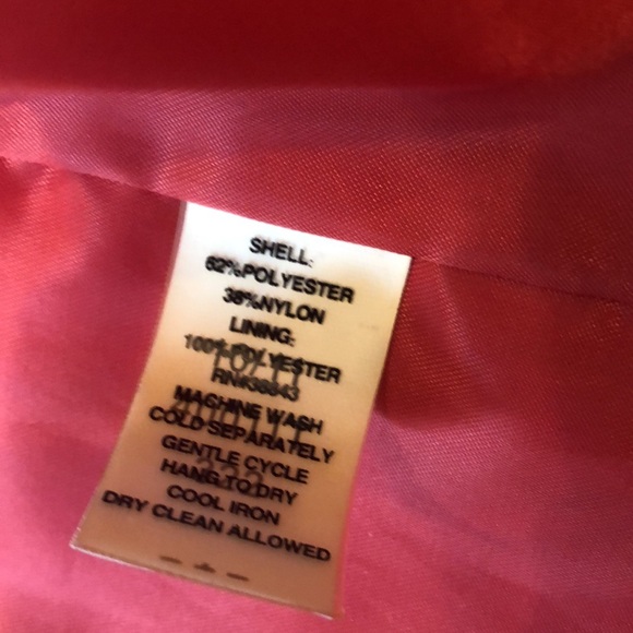 Tahari Fully Lined Rain Jacket - Picture 12 of 14